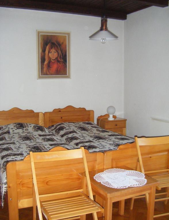 Guest House Kmetija Dane Экстерьер фото